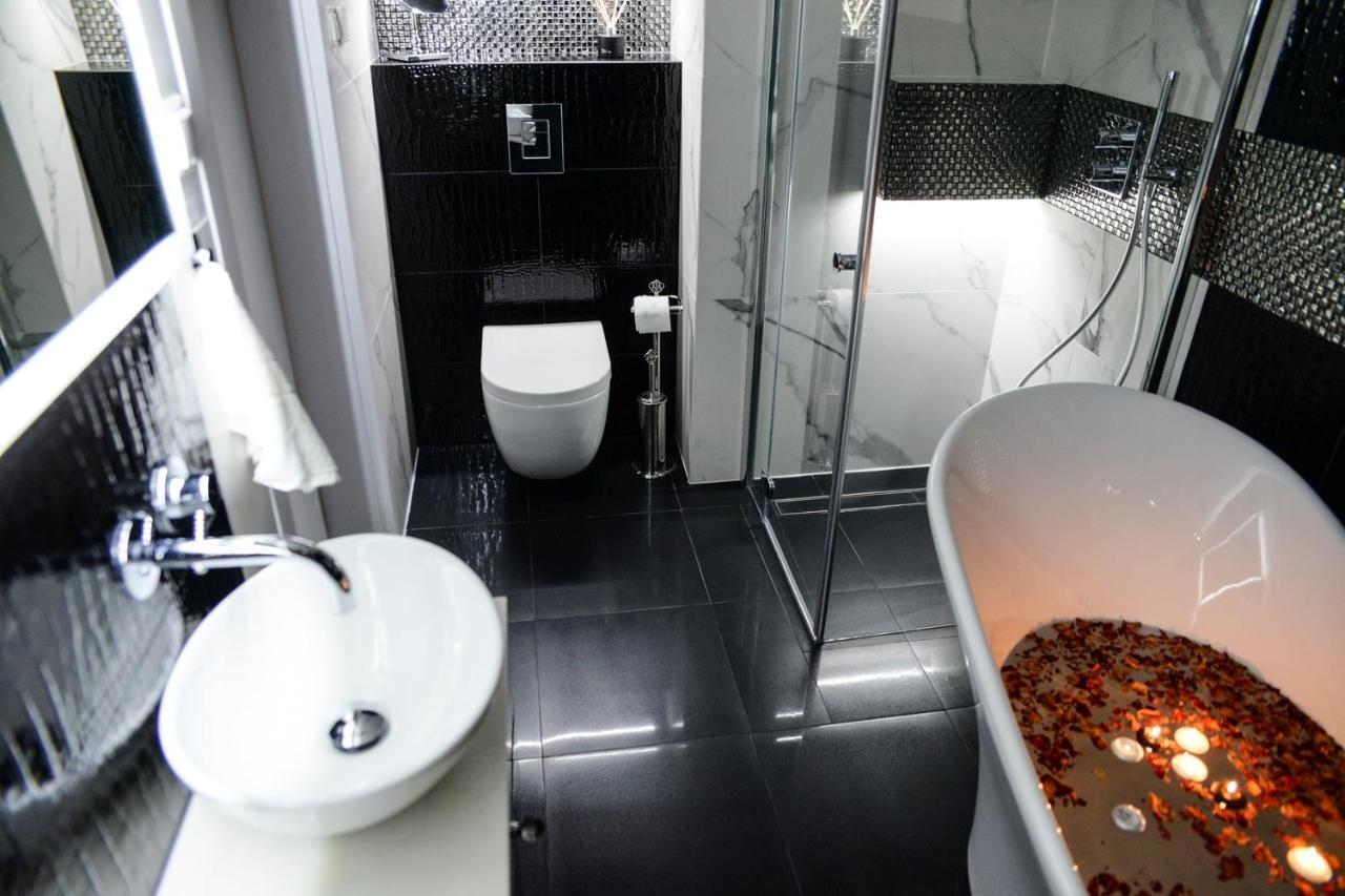 Diamond Lady Romantic Apartment Free Parking By Stayly Szczecin Exterior foto